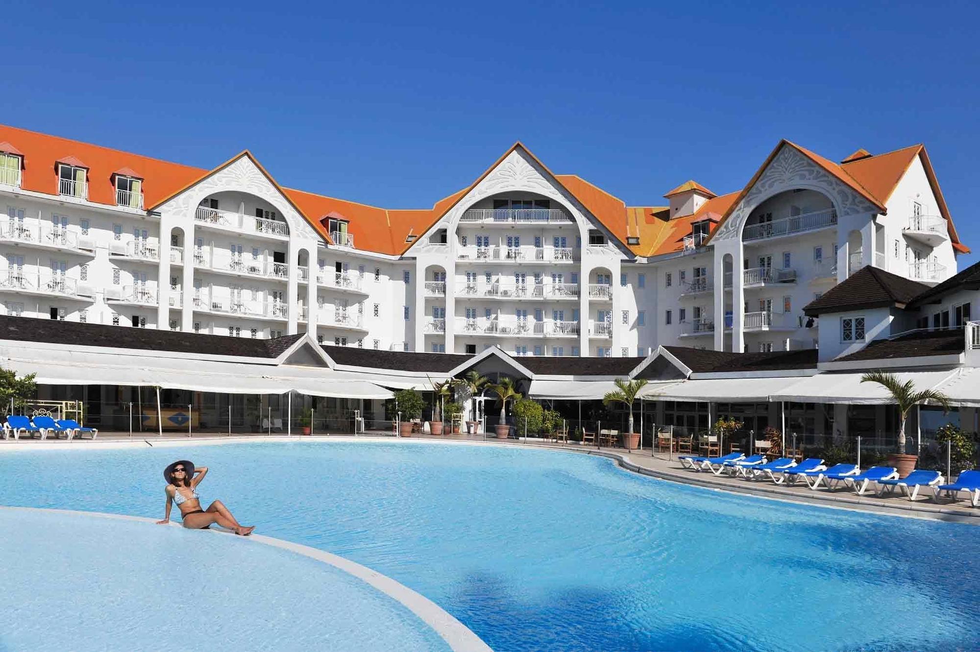 Hotel Exsel Creolia Saint-Denis Dış mekan fotoğraf